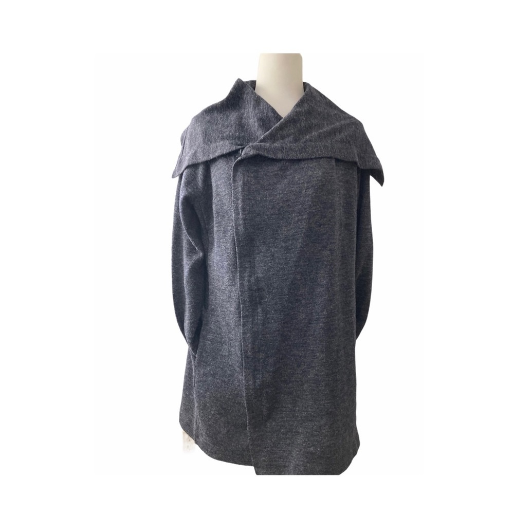 Gray Long Sleeves Sweater Size Large